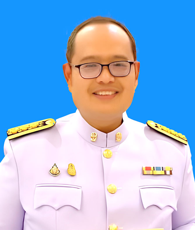 นายกรณ์ ก้านเพชร