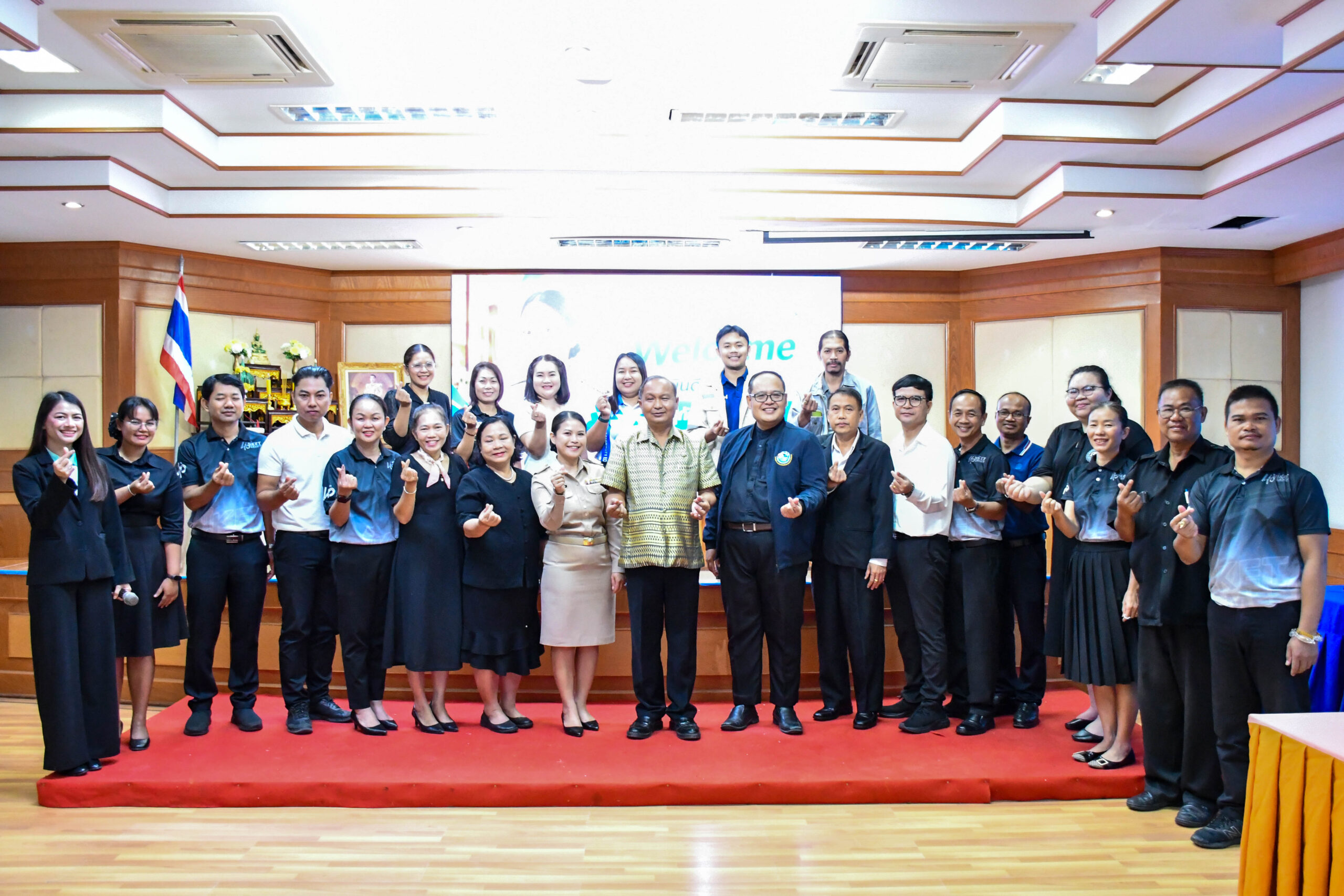 วิทยาลัยการอาชีพศรีสะเกษจัดพิธีต้อนรับครูสุกัญญา บุญเยี่ยม ย้ายมาดำรงตำแหน่งครูแผนกวิชาการโรงแรม
