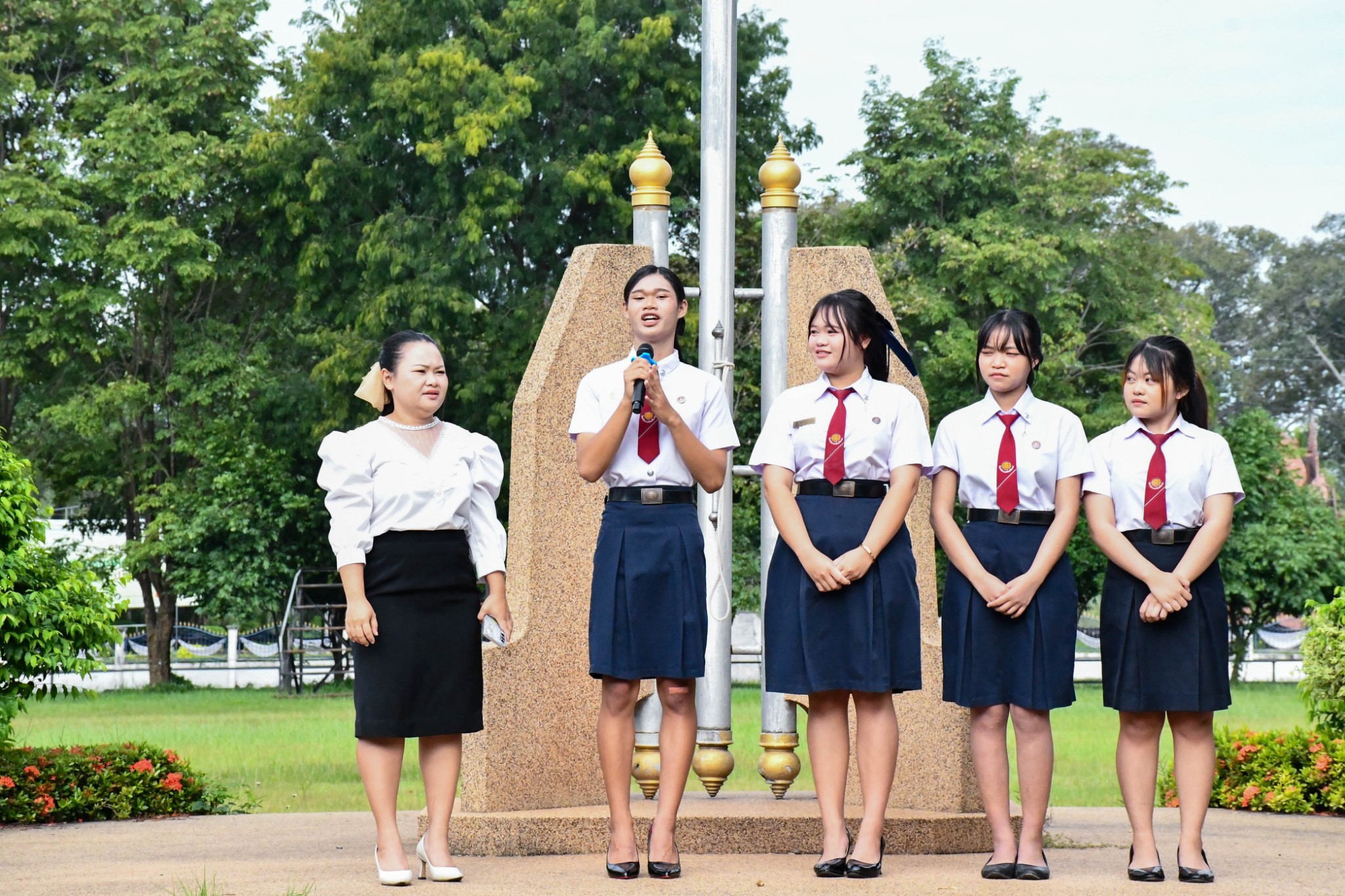 วิทยาลัยการอาชีพศรีสะเกษแสดงความยินดีกับทีมธุรกิจผ่านการคัดเลือกโครงการพัฒนาผู้ประกอบการระยะเริ่มต้น